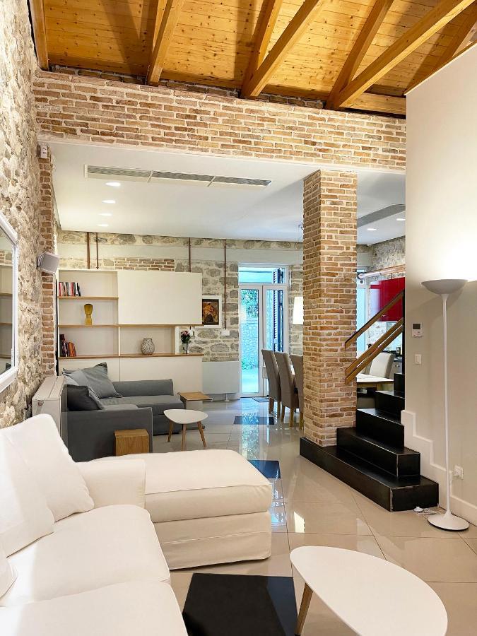 Blue Domino Luxury City Villa Patras Dış mekan fotoğraf